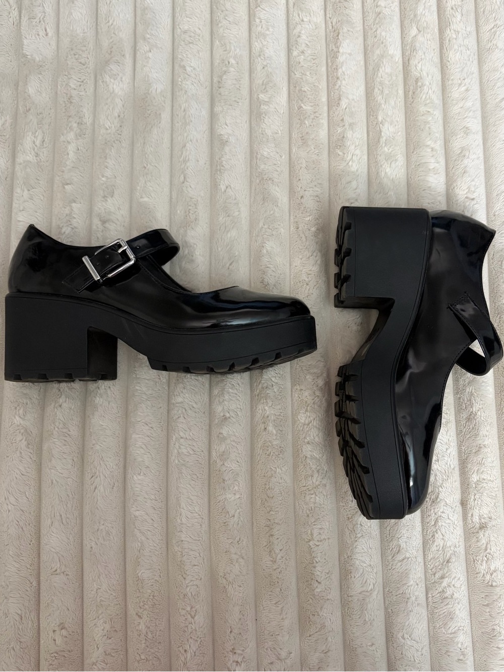 Black Patent Mary Jane Chunky Heels - Women